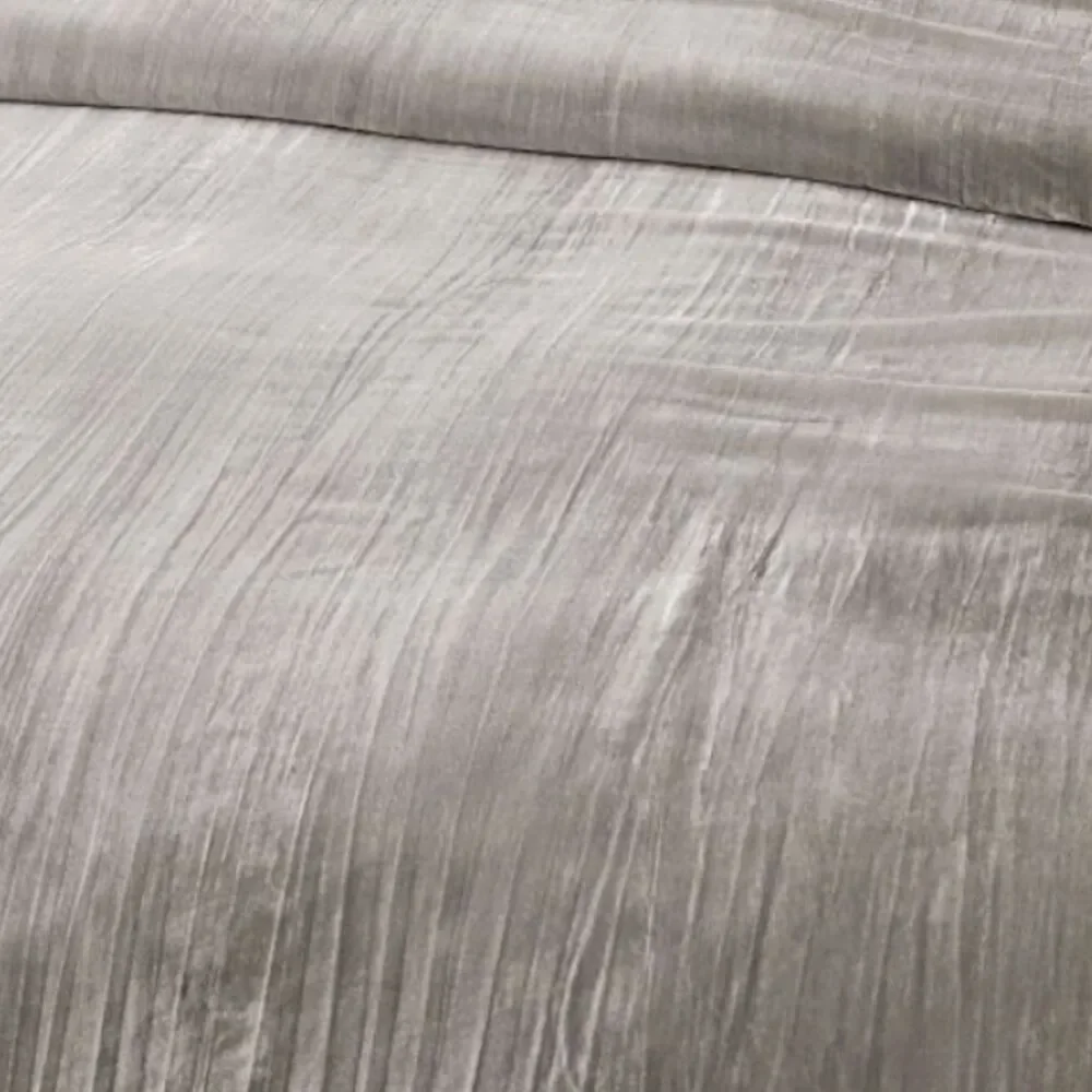 West Elm Crinkle Velvet Duvet Cover Full/Queen Pearl Gray Viscose Cotton NWOT